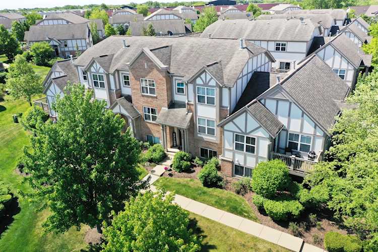 239 Rosehall Dr Lake Zurich, IL 60047 | MLS 11795354 Photo 1