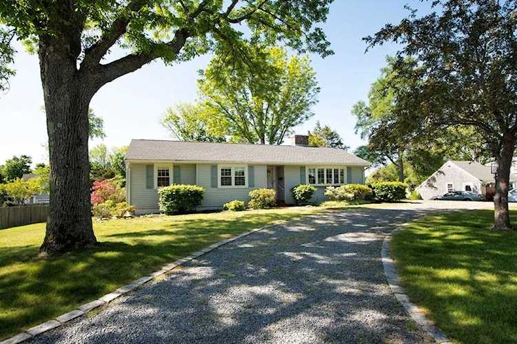 7 Wilshire Dr Scituate, MA 02066 home for sale, MLS#73117784 - Moor Realty Photo 1