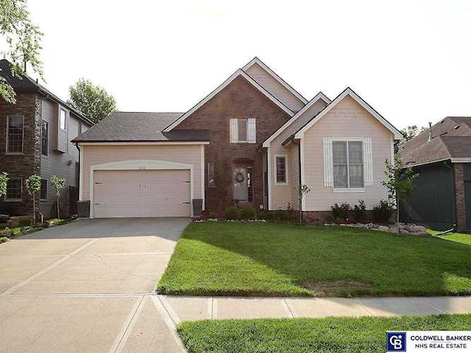9703 S 28th Ave Bellevue, NE 68123