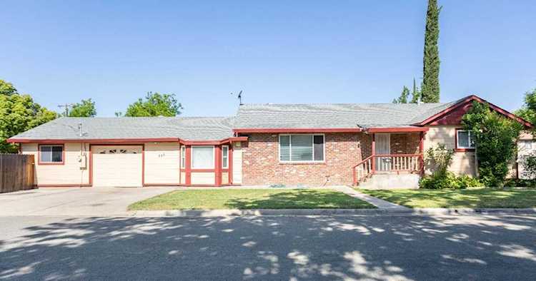 111 Lomitas Avenue Roseville, CA 95678 | MLS 223048832 Photo 1