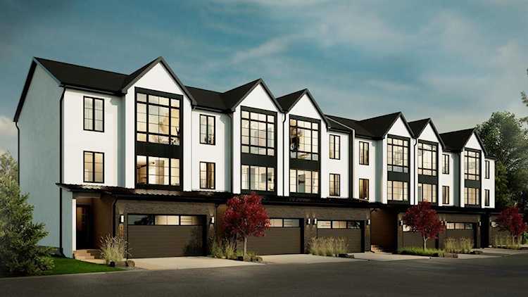 1700 73 St SW #14 Calgary, AB T3H4T2