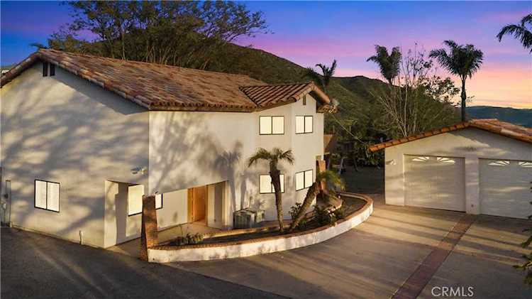 712 Stewart Canyon Rd Fallbrook, CA 92028