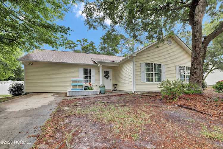305 Hedingham Ln Wilmington, NC 28412 | MLS 100387166 Photo 1