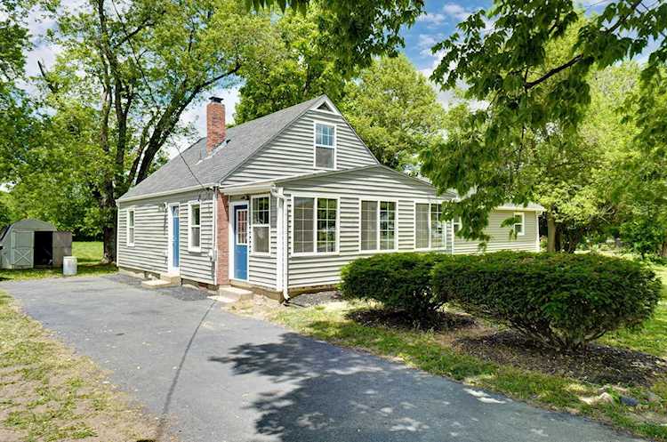 2537 Brown Road Grove City, OH 43123 | MLS 223015178 Photo 1