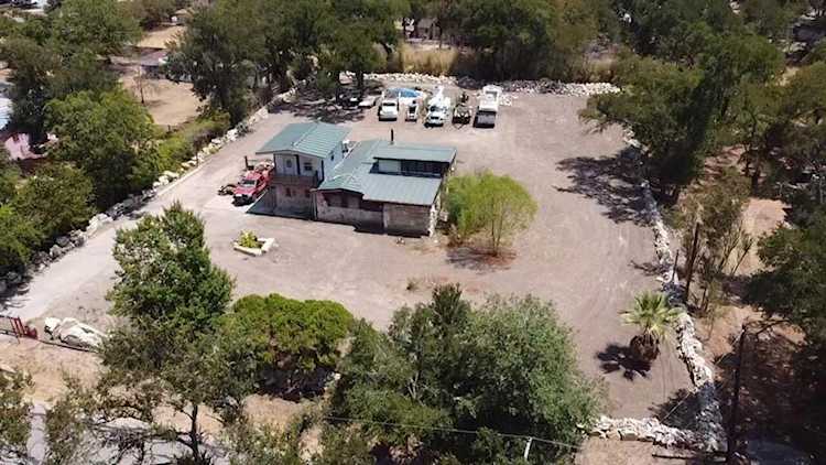 3 Pillow RD Sunset Valley, TX 78745