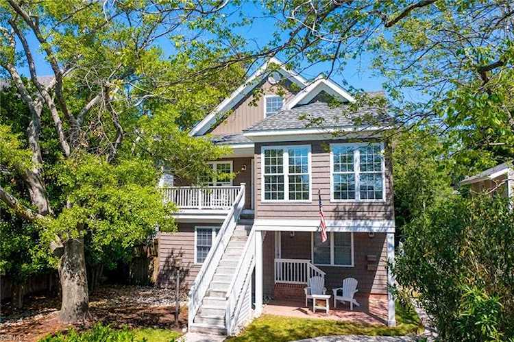 207 65th St Virginia Beach, VA 23451