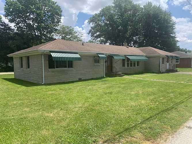 75 High St Danville, IN 46122