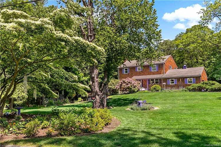 67 Apple Ln Briarcliff Manor, NY 10510 - $915,000 Photo 1