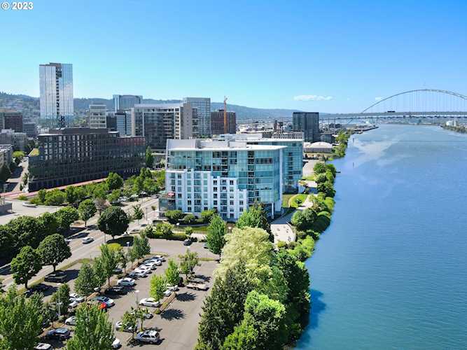 1260 NW Naito PKWY #808B Portland, OR 97209