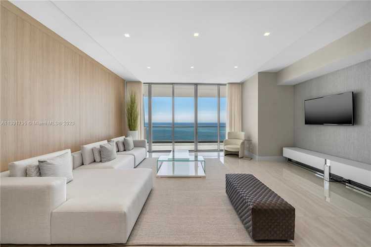 18501 Collins Ave #2503 Sunny Isles Beach, FL 33160