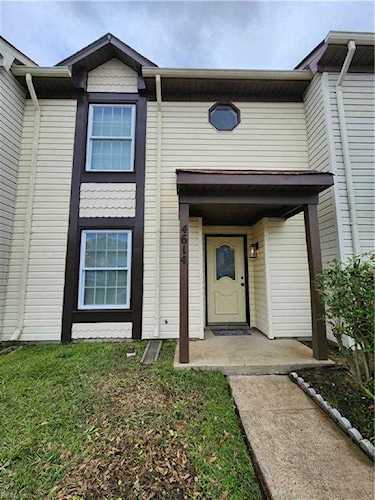 4614 Stonebridge Ln Virginia Beach VA 23462 | MLS# 10488707 - WilliamLayton.com Photo 1