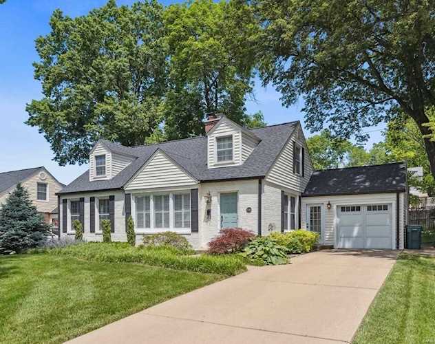 349 Greenleaf Dr Kirkwood, MO 63122 | MLS 23021031 Photo 1