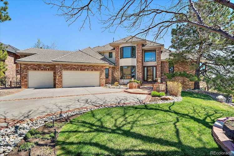 2264 S Queen St Lakewood, CO 80227 | MLS® 1770321 Photo 1