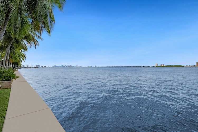 12 Indian Creek Island Rd Indian Creek, FL 33154