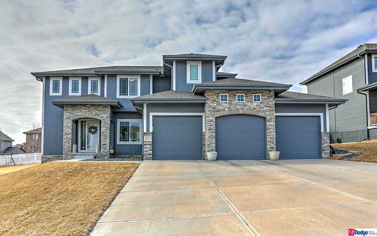 16117 Young St Bennington, NE 68007 | MLS 22305630 Photo 1
