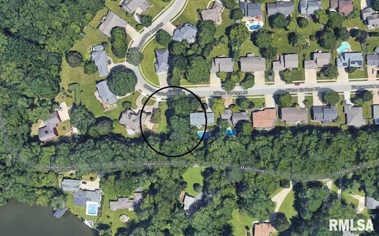 2308 Chesapeake Landing Springfield, IL 62712