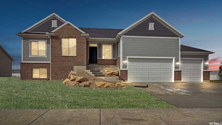 1405 W 3075 N Pleasant View, UT 84414