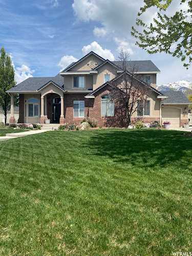 854 N 240 E Kaysville, UT 84037