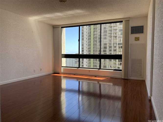 300 Wai Nani Way #I1907 Honolulu, HI 96815 | MLS 202311796 Photo 1