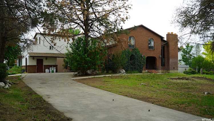 1317 W 2300 N Clinton, UT 84015