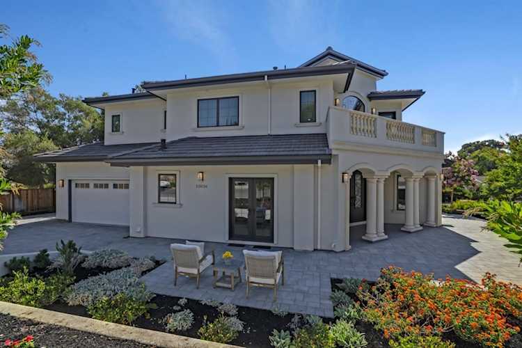 10036 Crescent Rd CUPERTINO, CA 95014