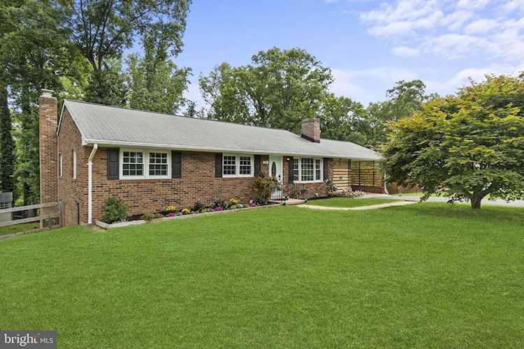 21 Sylvan Ct Fredericksburg, VA 22405