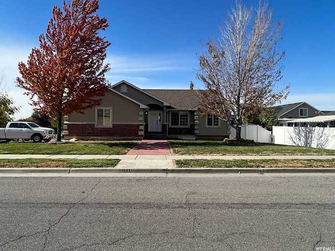 1210 W 3275 S Perry, UT 84302