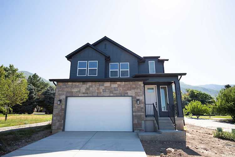 390 N Penelope Ct Farmington, UT 84025