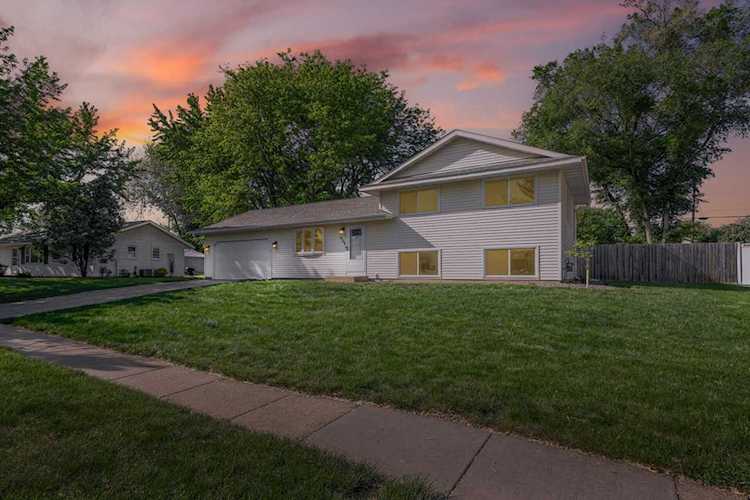 925 Cortland Drive Apple Valley, MN 55124 | MLS 6378903 Photo 1