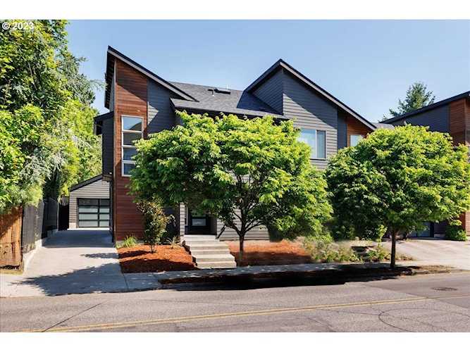 31 NE Skidmore ST Portland, OR 97211 | MLS 23696167 Photo 1