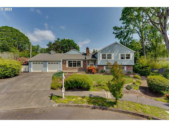 11555 SW Diane PL Beaverton, OR 97005 | MLS 23334214 Photo 1