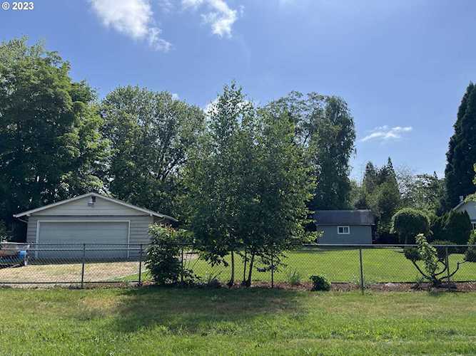 10010 SW 92nd AVE Portland, OR 97223