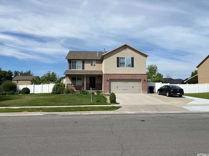 454 S Lincolnshire Way Kaysville, UT 84037