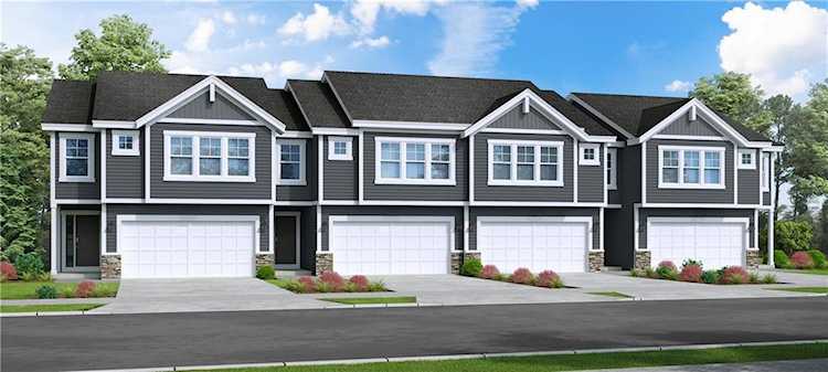2026 SW Holdbrooks Dr Lee's Summit, MO 64082