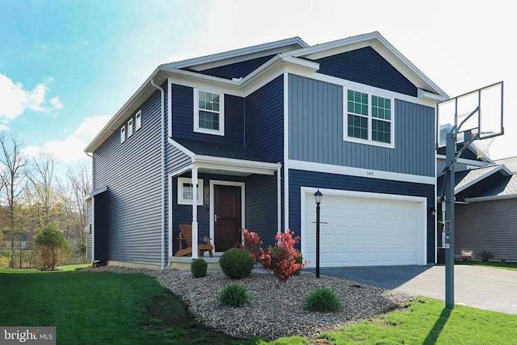 149 Amicus Dr Port Matilda, PA 16870 | home for sale | KBB Photo 1