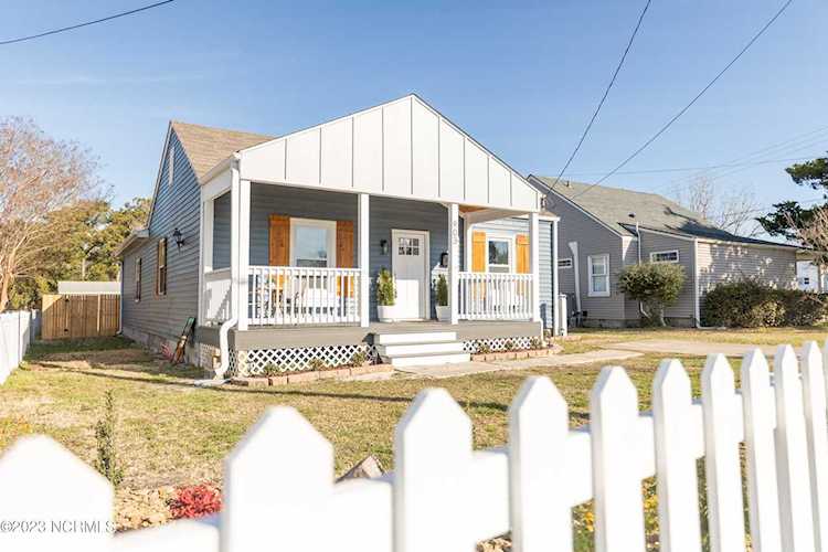 903 Live Oak St Beaufort, NC 28516 | MLS 100361157 Photo 1