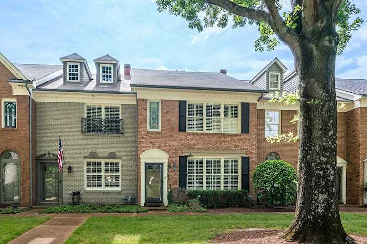 1647 Kimbrough Rd Germantown, TN 38138
