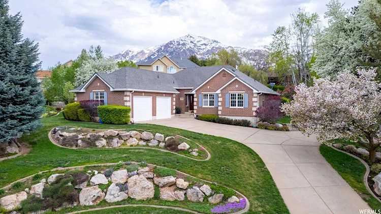 2839 N 200 W North Ogden, UT 84414