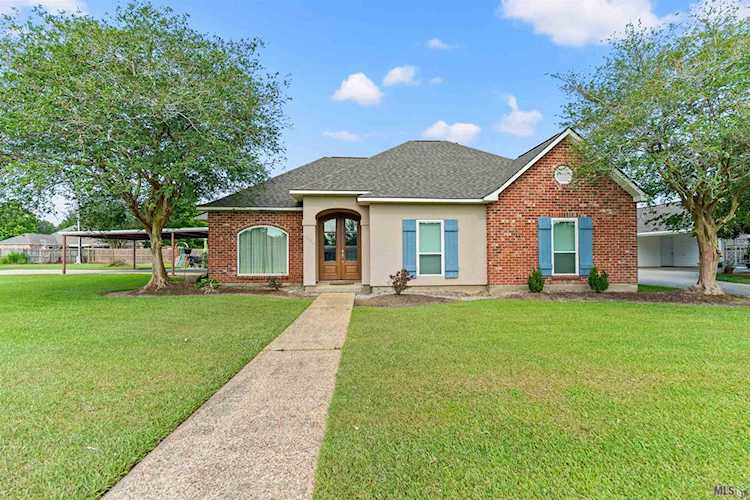 16483 Charles Gonzales Rd Prairieville, LA 70769 | MLS 2023008697 Photo 1