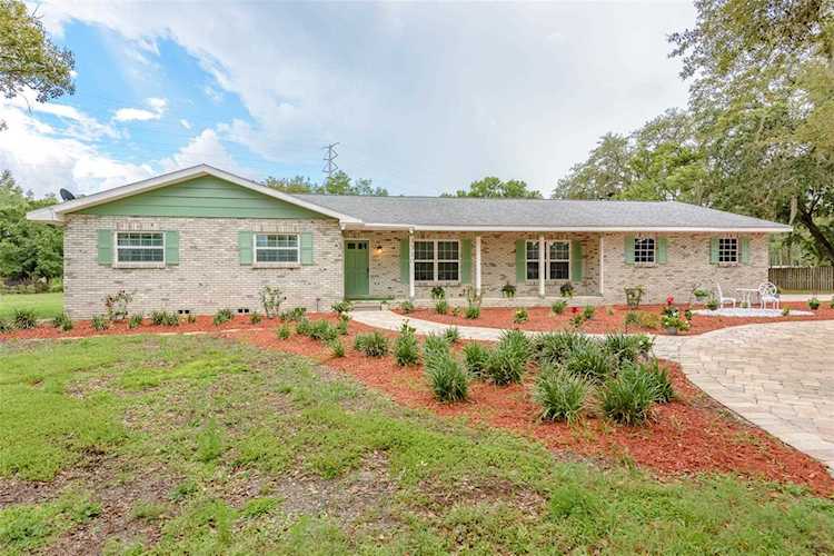 3310 Crenshaw Lake Rd Lutz, FL 33548