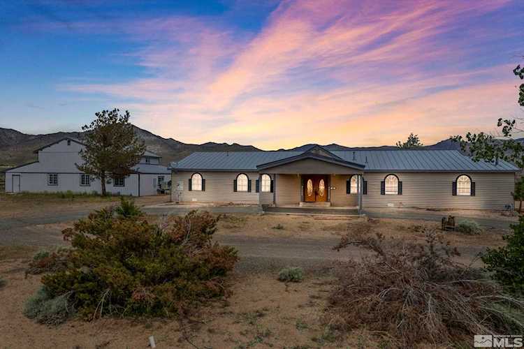 190 James Avenue Dayton, NV 89403