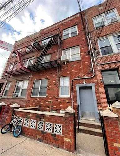 1424 71st St Brooklyn, NY 11228