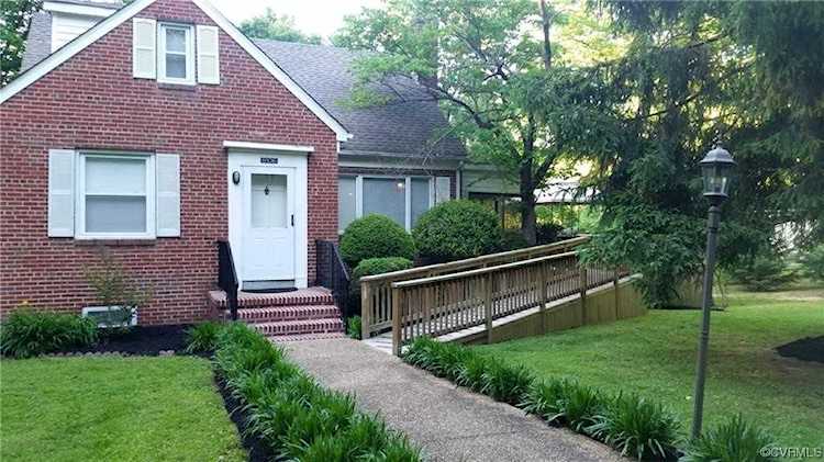 8106 Rural Point Rd Mechanicsville, VA 23116