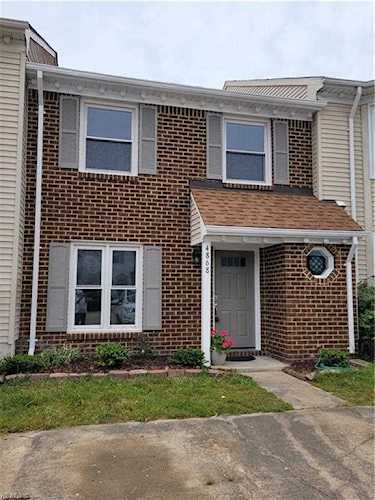 Virginia Area Real Estate Agent Photo 1
