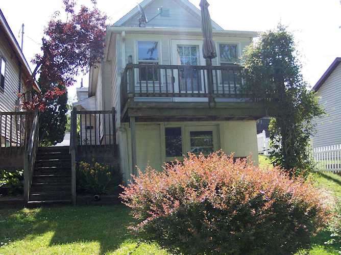 1502 Chestnut Street Winona Lake, IN 46590 | MLS 202318303 Photo 1