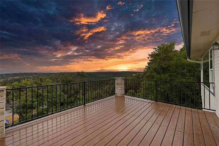 7805 Nutmeg CV Austin, TX 78750