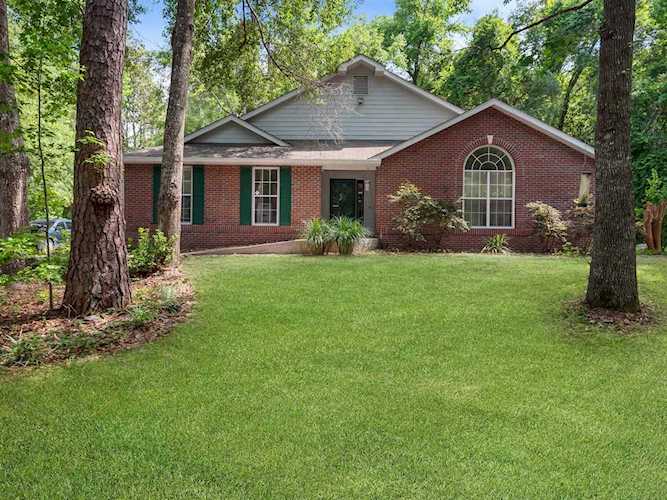 9120 S Foxwood Dr Tallahassee, FL 32309