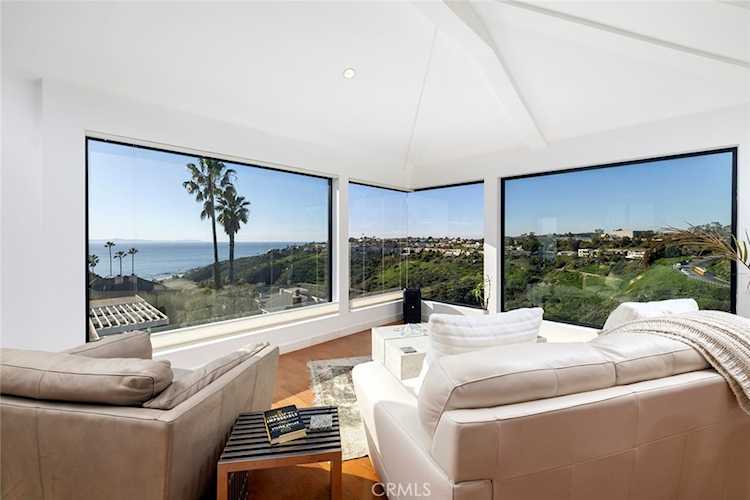 2190 Temple Hills Dr Laguna Beach, CA 92651
