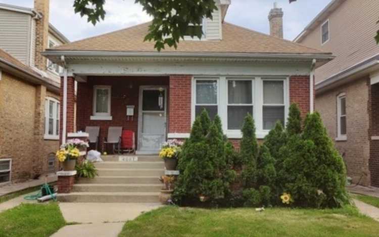 4007 W Argyle St Chicago, IL 60630 | MLS 11797722 Photo 1