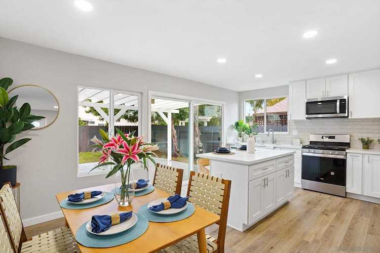 11363 Acrux Dr San Diego, CA 92126